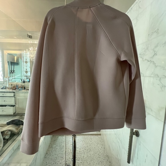 Zella Arise Luxe bomber jacket button up light pink - Picture 14 of 17